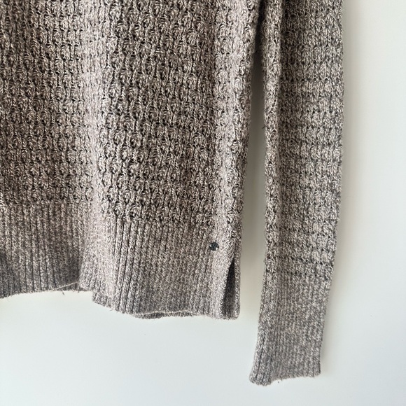 American Eagle Oat Knit Sweater Size S - Picture 2 of 4